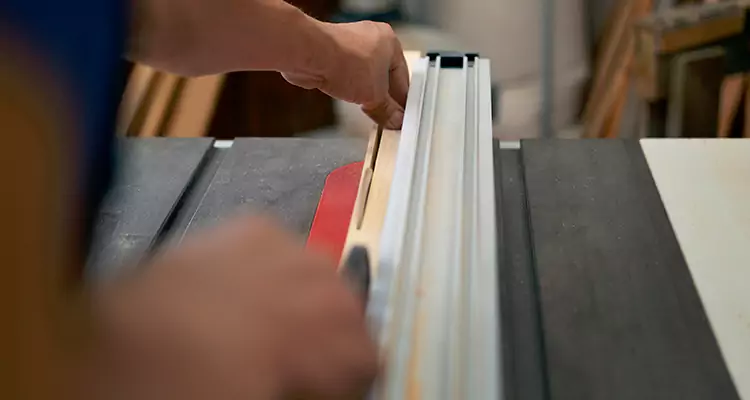 Bifold Door Seal Repair in Fort Pierce, FL