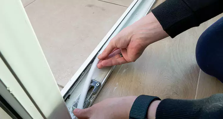 Garage Door Off Track Repair in Fort Pierce, FL