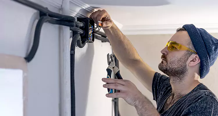 Garage Door Opener Cable Repair in Fort Pierce, FL
