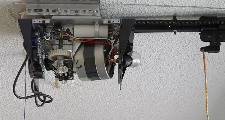 Emergency Garage Door Opener Repair in Fort Pierce, FL