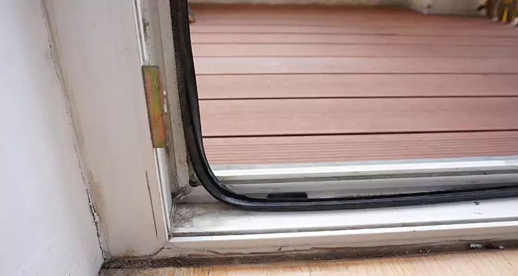 Why Choose Us for Leaking Sliding Glass Door Repair in Fort Pierce, FL?