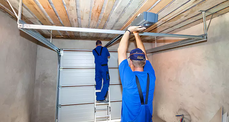 Garage Door Opener Technician in Fort Pierce, FL