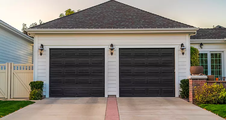 Residential Local Garage Door Repair in Fort Pierce, FL