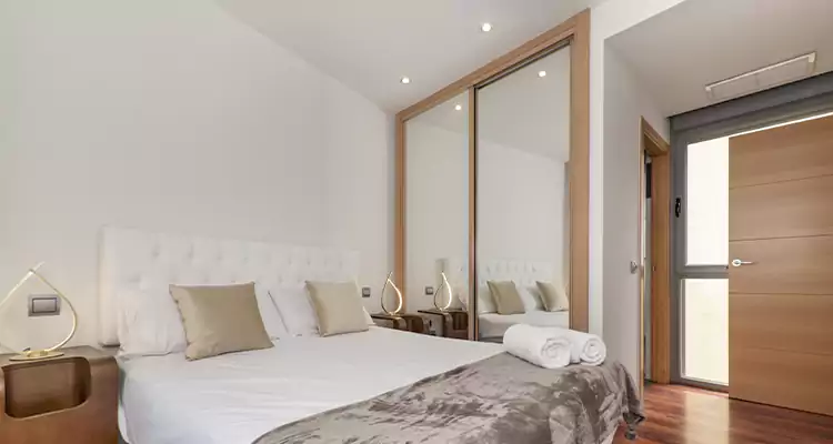 Sliding Wardrobe Door Mirror Replacement in Fort Pierce, FL